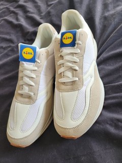 Chaussures Collector Sport Lidl Taille 42 Neuves Beige/Crème