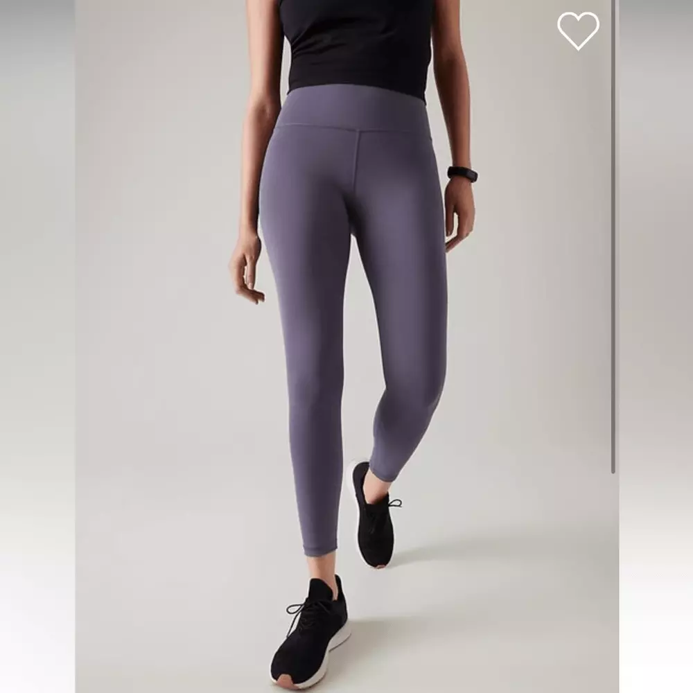 Athleta Elation Train 7 8 Tight XSP XS petite Nightfall Purple 883601