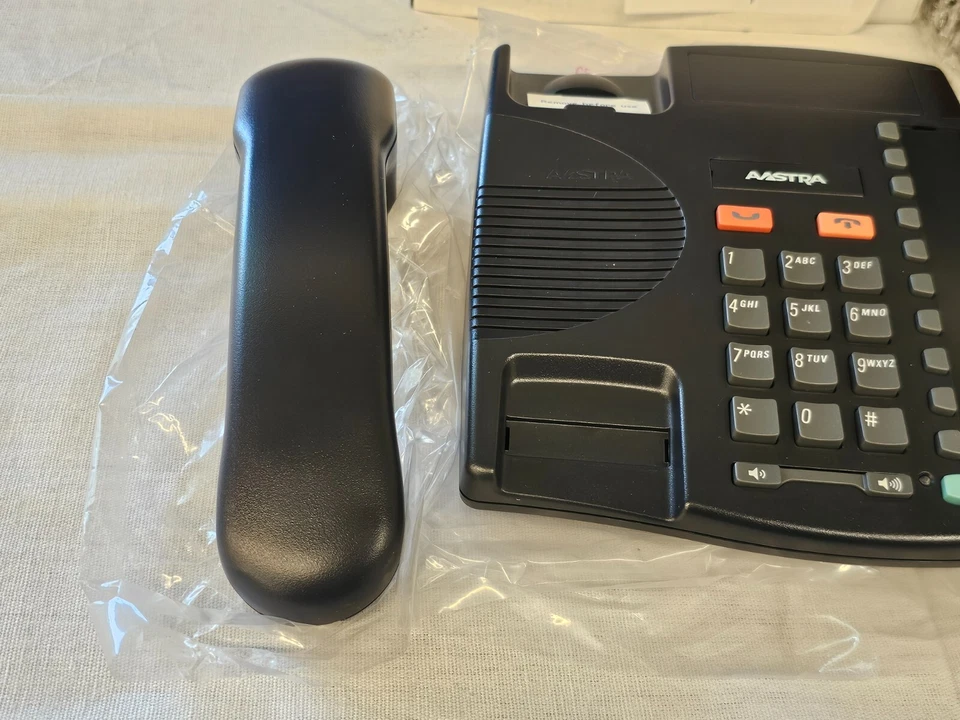 AAstra 9110 Desktop Telephone Analog Office Phone Telecom Charcoal Black NEW - Image 2 of 4