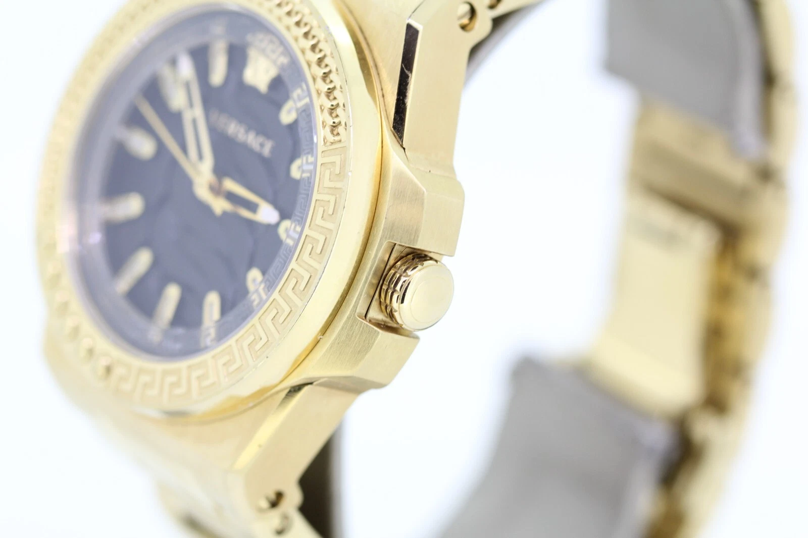 Orologio Donna Versace Chain Reaction Tono Oro Quadrante Nero VEHD00520