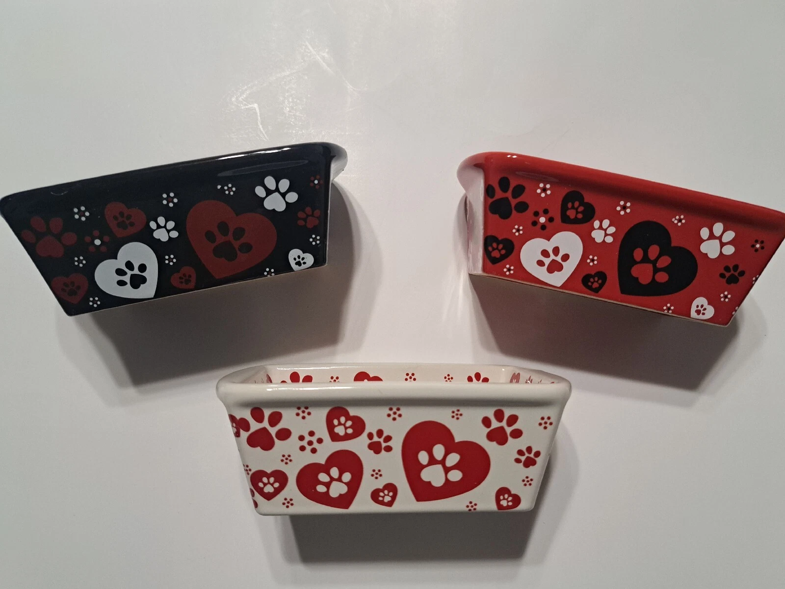 Set of 3 Temptations Pawfetti 14oz. Mini Loaf Pans w/ Paw Prints with Lids