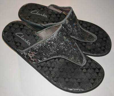 clarks sandals silver