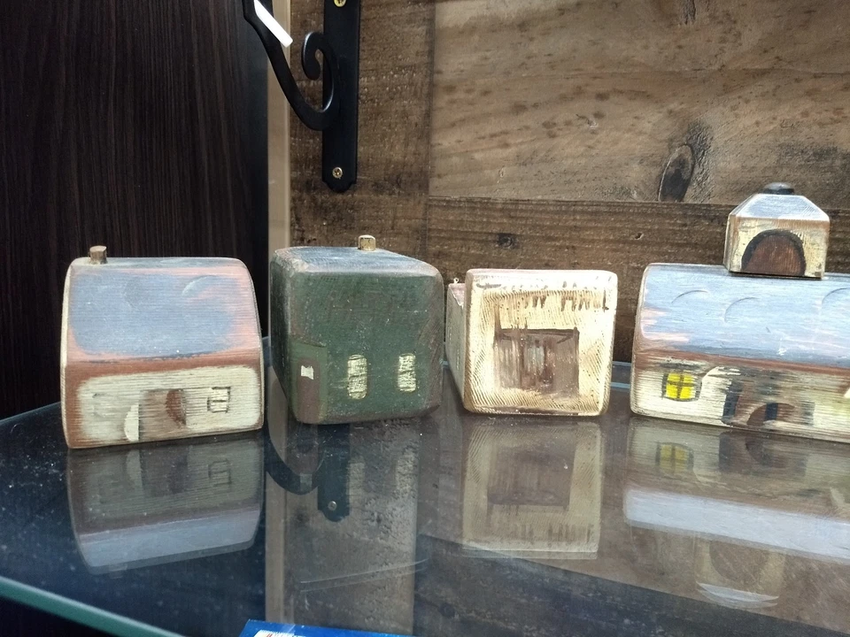 Wolf Creek  7-Piece Hand Carved Wood Block Town Village Set - Primitive Folk Art - Image 2 of 4