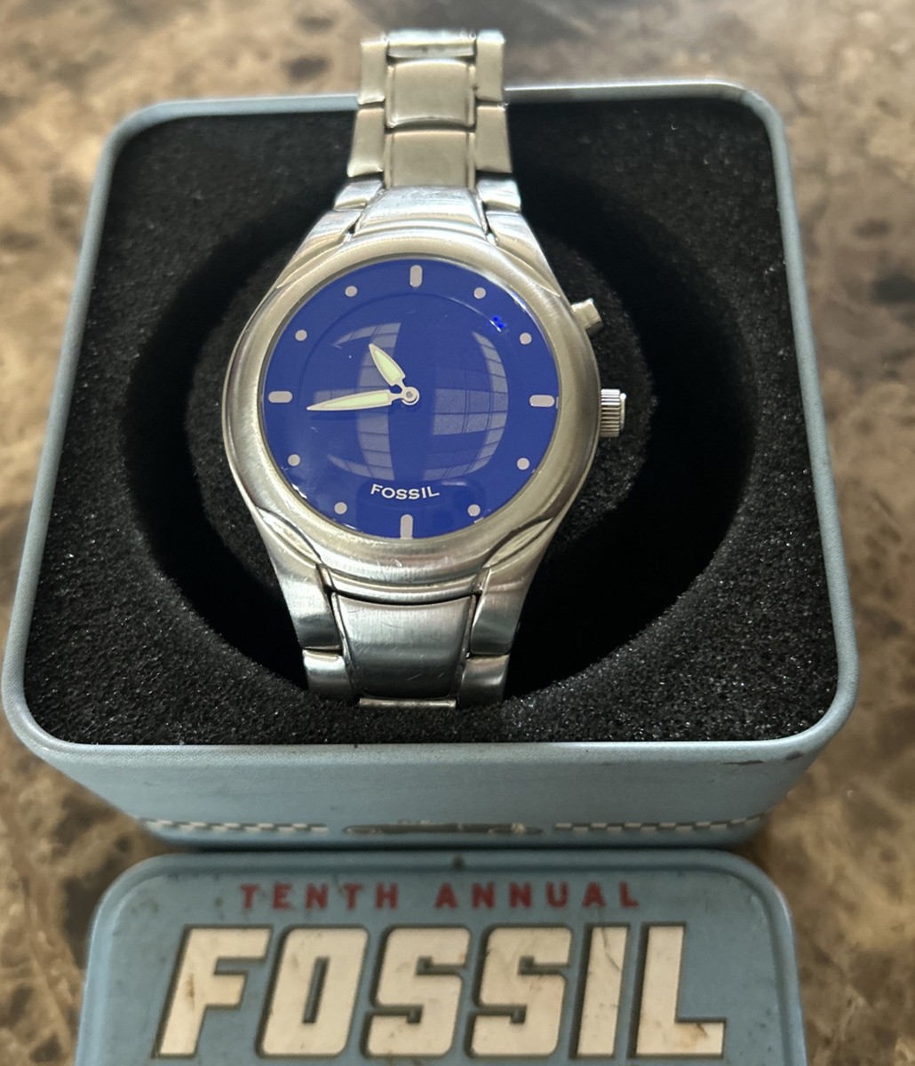 Rare y2k 00s FOSSIL Big Tic JR-8096 Blue Quartz Animated