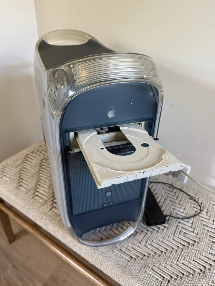 🍊Vintage 1999 Apple Power Mac G4 Desktop Computer Blue & Silver M5183 POWERS ON - Image 4 of 4