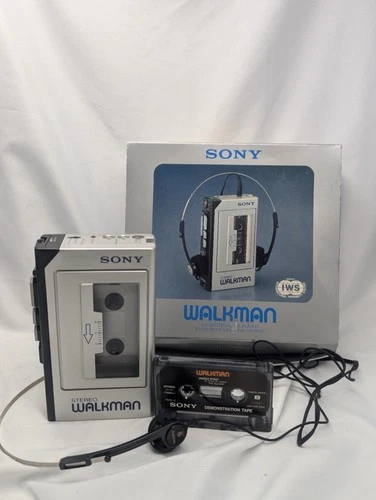 VTG Sony Walkman WM-F1 Cassette Original Box Headphones Strap Clip FM Stereo