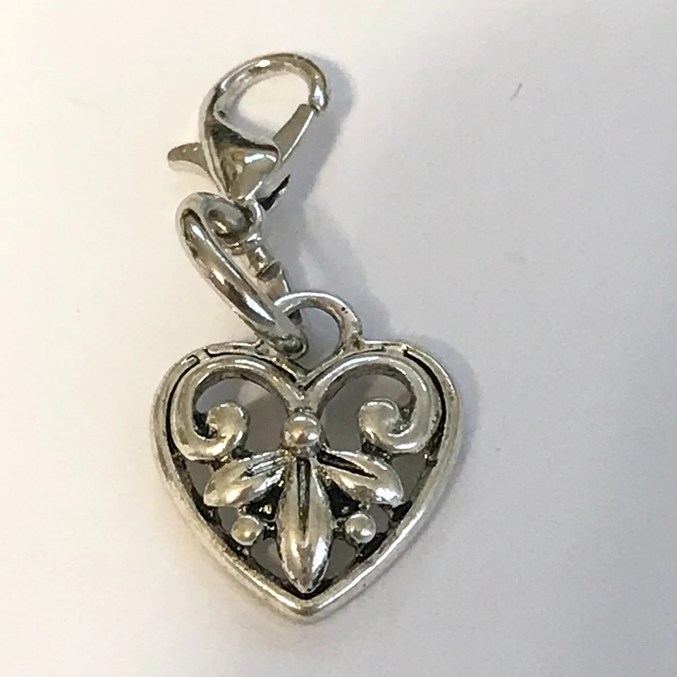 Cartera Fleur de Lis Corazón Dije Tono Plateado Vintage Clip En Cremallera Tirar Nola Foto 3 de 4