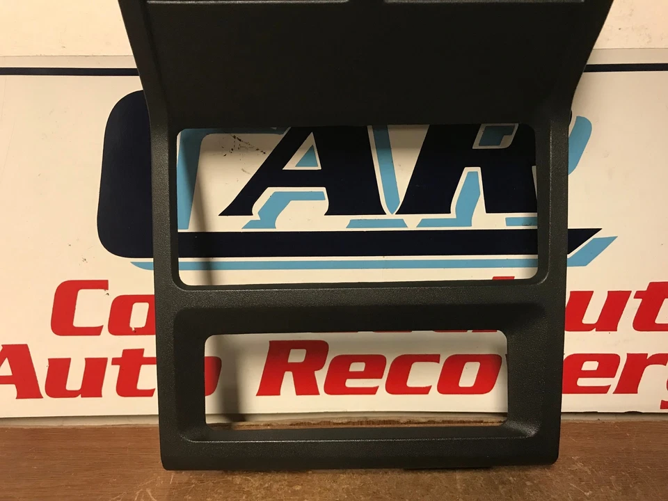 Chevrolet Corsica 1995 tablero bisel ventilación #211 Foto 3 de 4