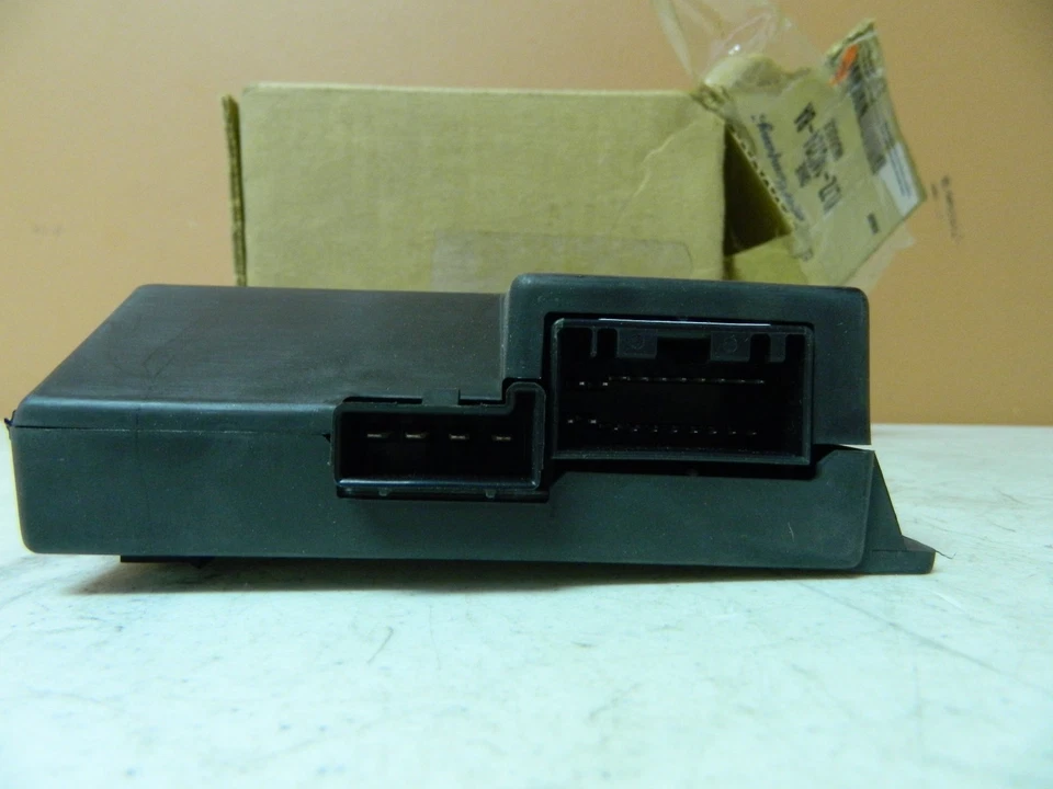 NUEVO OEM FORD LINCOLN 2000-2002 MÓDULO DE NAVEGACIÓN CONJUNTO ASIENTO CALEFACCIÓN PIEZA OEM Foto 2 de 4