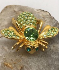 Joan Rivers Green Peridot Rhinestone Bee Brooch Gold Pin / August Birthstone /