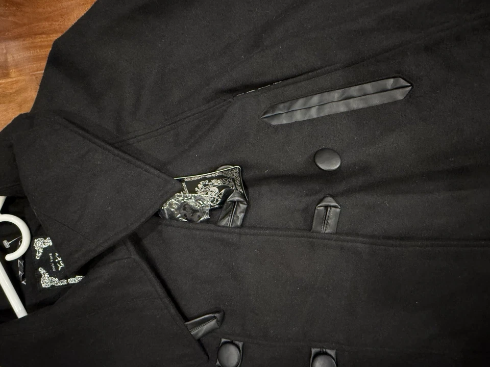 Yoki New York Collection Black double breasted Cape Size XL - Image 4 of 4