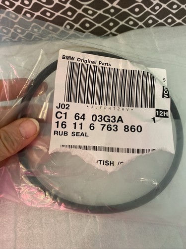 BMW Genuine Rubber Seal Fits E81 E82 E87 E87 LCI E88 E90 E90 LCI E91 16116763860 - 第 4/4 張圖片