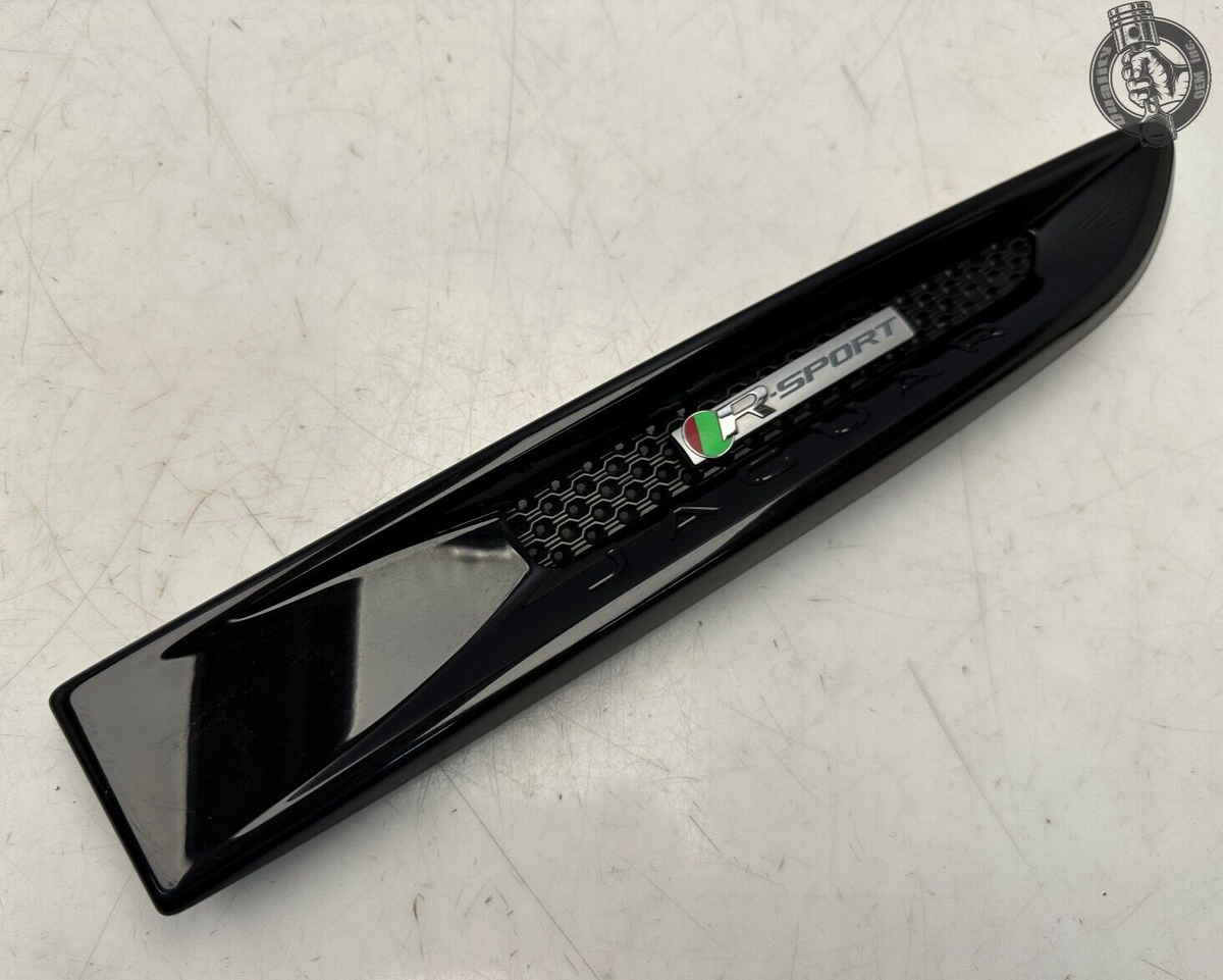 2016-2020 JAGUAR XE R-SPORT FRONT RIGHT FENDER AIR VENT GRILLE