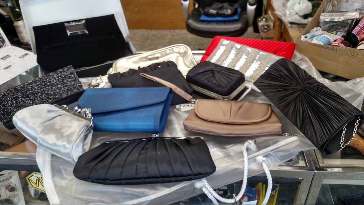 Best deals on clearance purses