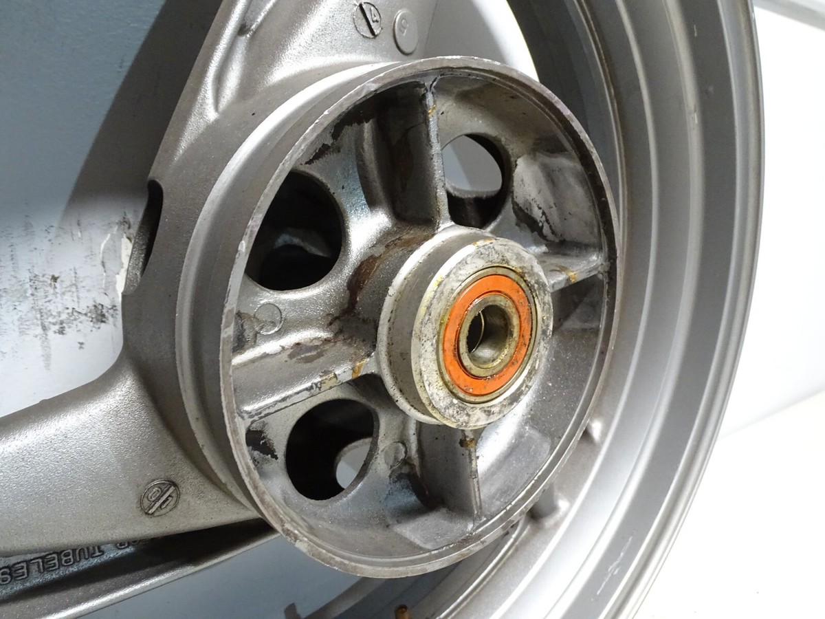 らむにゃ 1995 Kawasaki Ninja ZX6E ZX600 ZX6 Rear Wheel Rim Straight