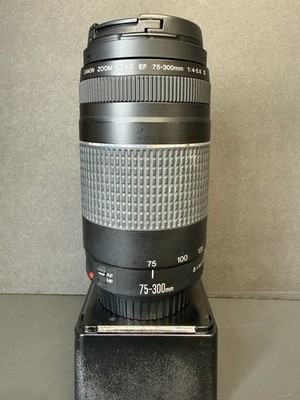 Canon Zoom Lens 75-300mm 1:4-5.6 III Lens - plus Caps