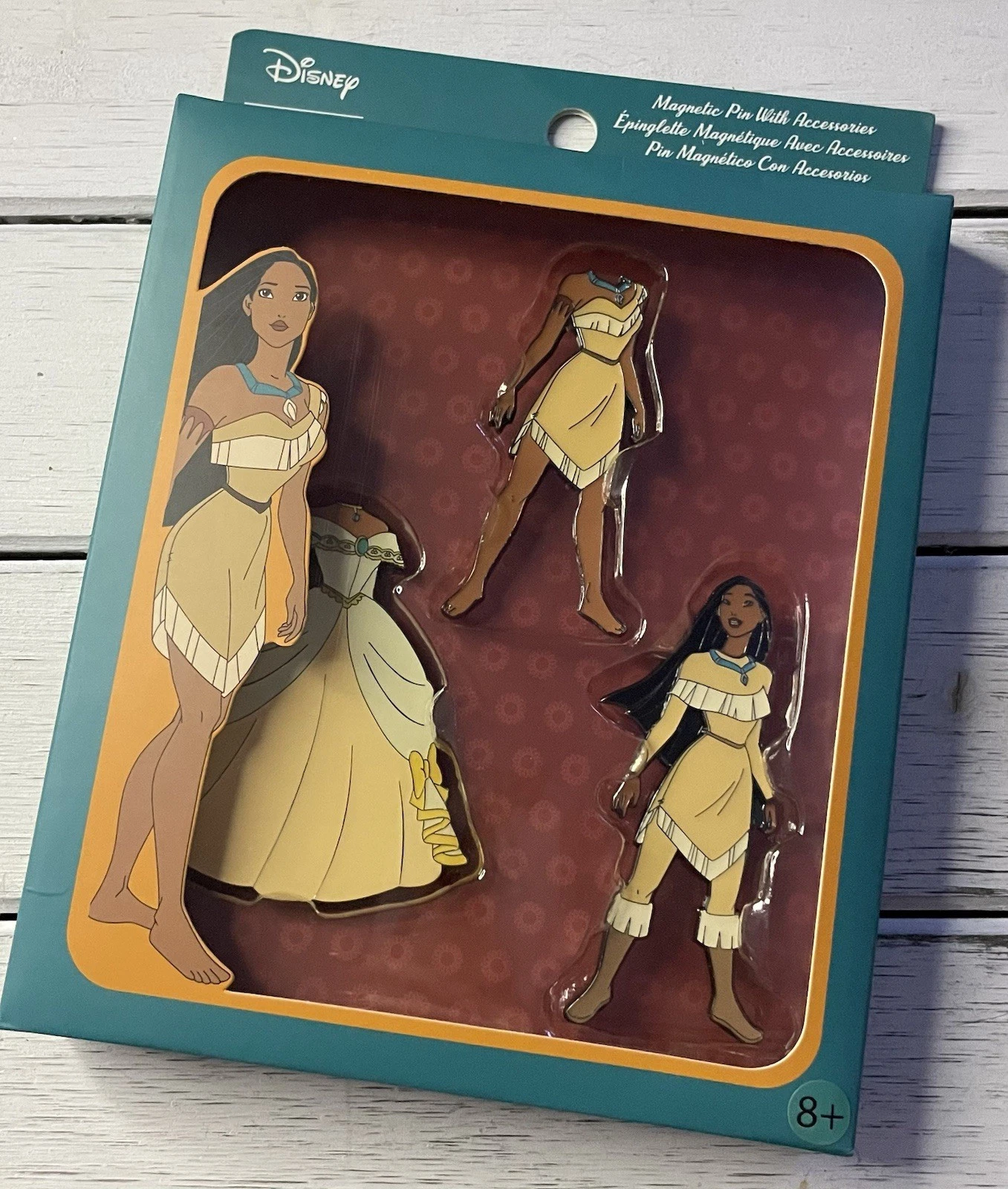 WOW! NEW IN BOX! Disney Pocahontas Magnetic Dress-Up Enamel Pin Set!