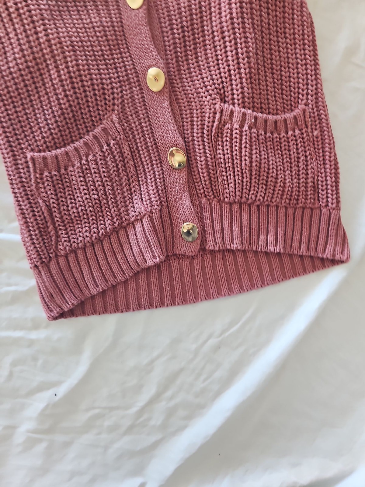 Contemporary Rose Pink Ribbed Knit Button-Up Vest with Gold Hardware image 2