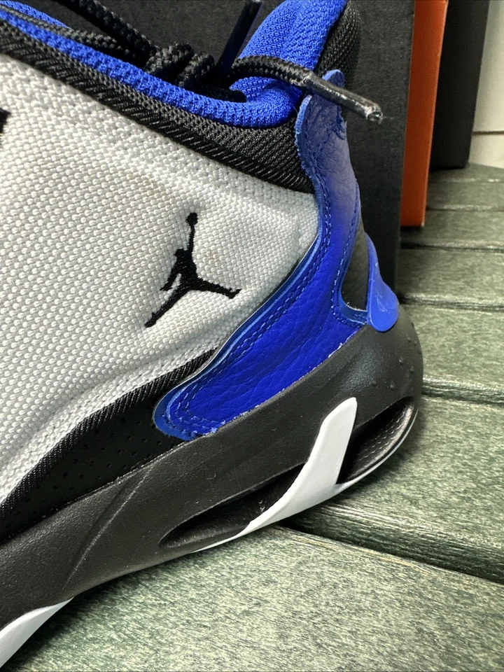 Tênis de basquete masculino Jordan Max Aura 4 Mid Top Training DN3687-104 tamanho 11 - Imagem 3 de 4