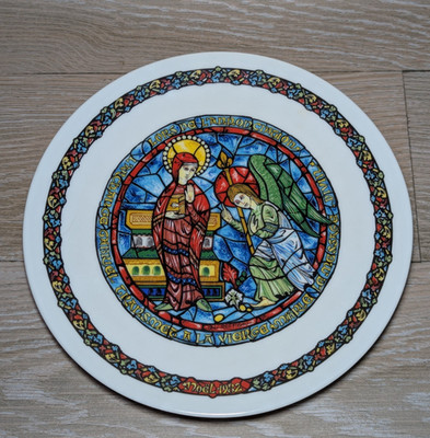D'Arceau Limoges Noel Vitrail L'Annonciation Plate 8th Edition 1982 France used