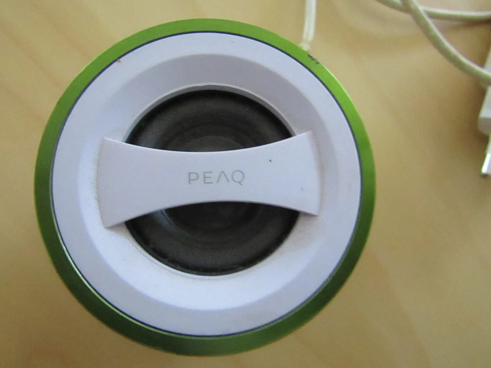 PEAQ PPA 103-WT Tragbarer Lautsprecher - Bild 2 von 3