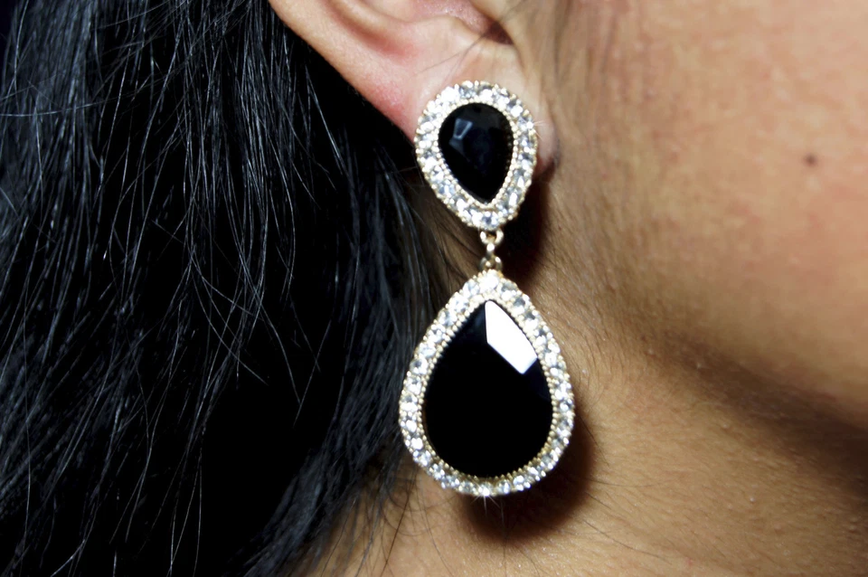 Araña Negra Cristal Estrás Novia Boda Reina Desfile Clip Pendiente Foto 3 de 4