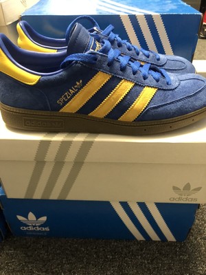 mi spezial shoes