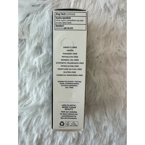 bareMinerals Complexion Rescue Natural Matte Tinted Moisturizer SPF30 1.18oz - Picture 4 of 4