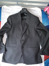 NWT Men  s Andrew Fezza black Slim pinstripe Suite 42R