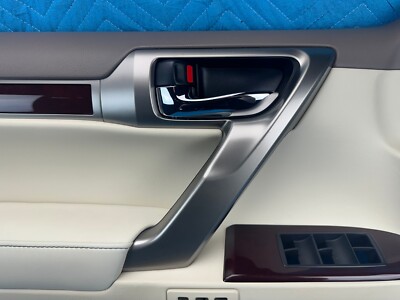 Lexus GX460 Front Driver's Door Interior Trim Panel Ivory/Brown