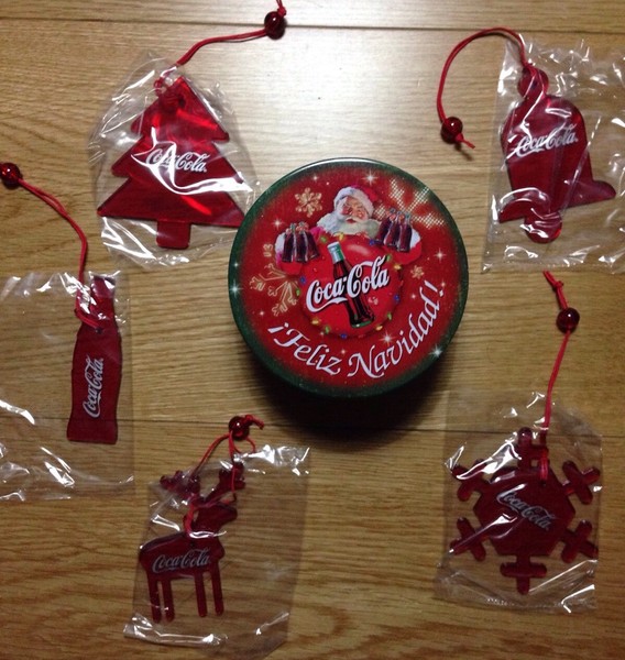 COCA COLA CAJA METALICA + ADORNOS DE NAVIDAD Nuevo