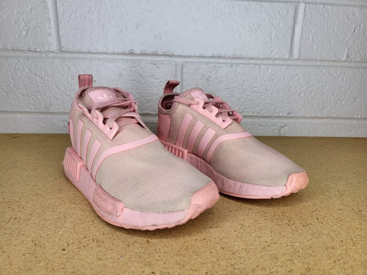 Adidas nmd r1 baby pink sales