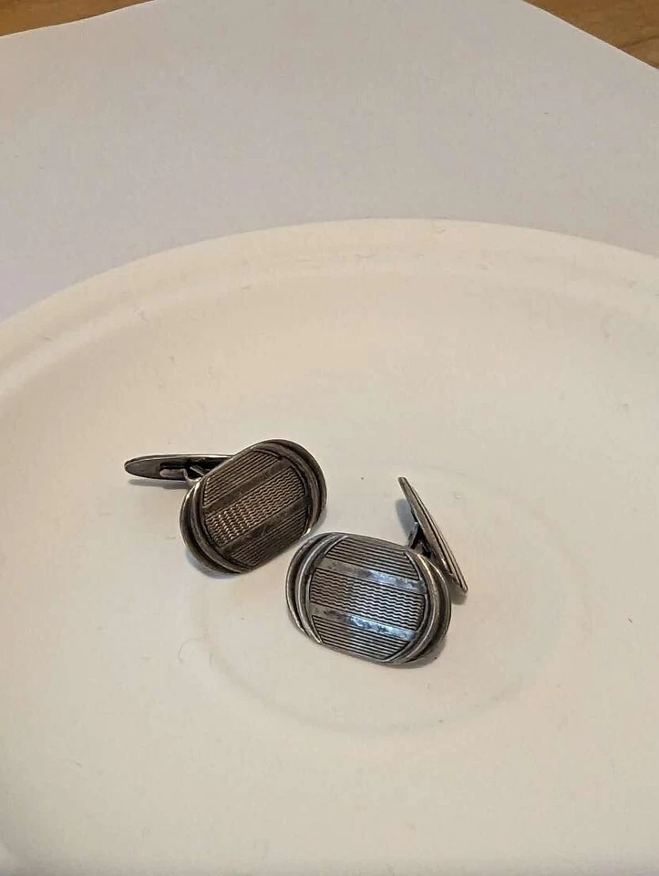 Paar Manschettenknöpfe 835 Silber, geschwärzt, graviert – Damen - Bild 4 von 4