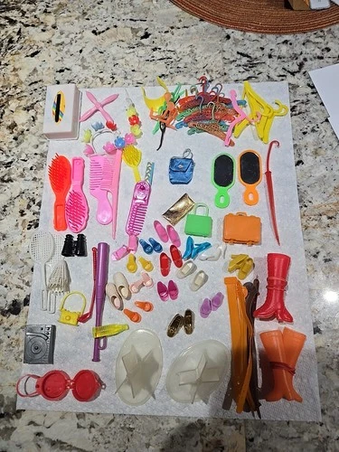 Vintage Some Barbie Mix Dolls Accessories Shoes Mix Lot