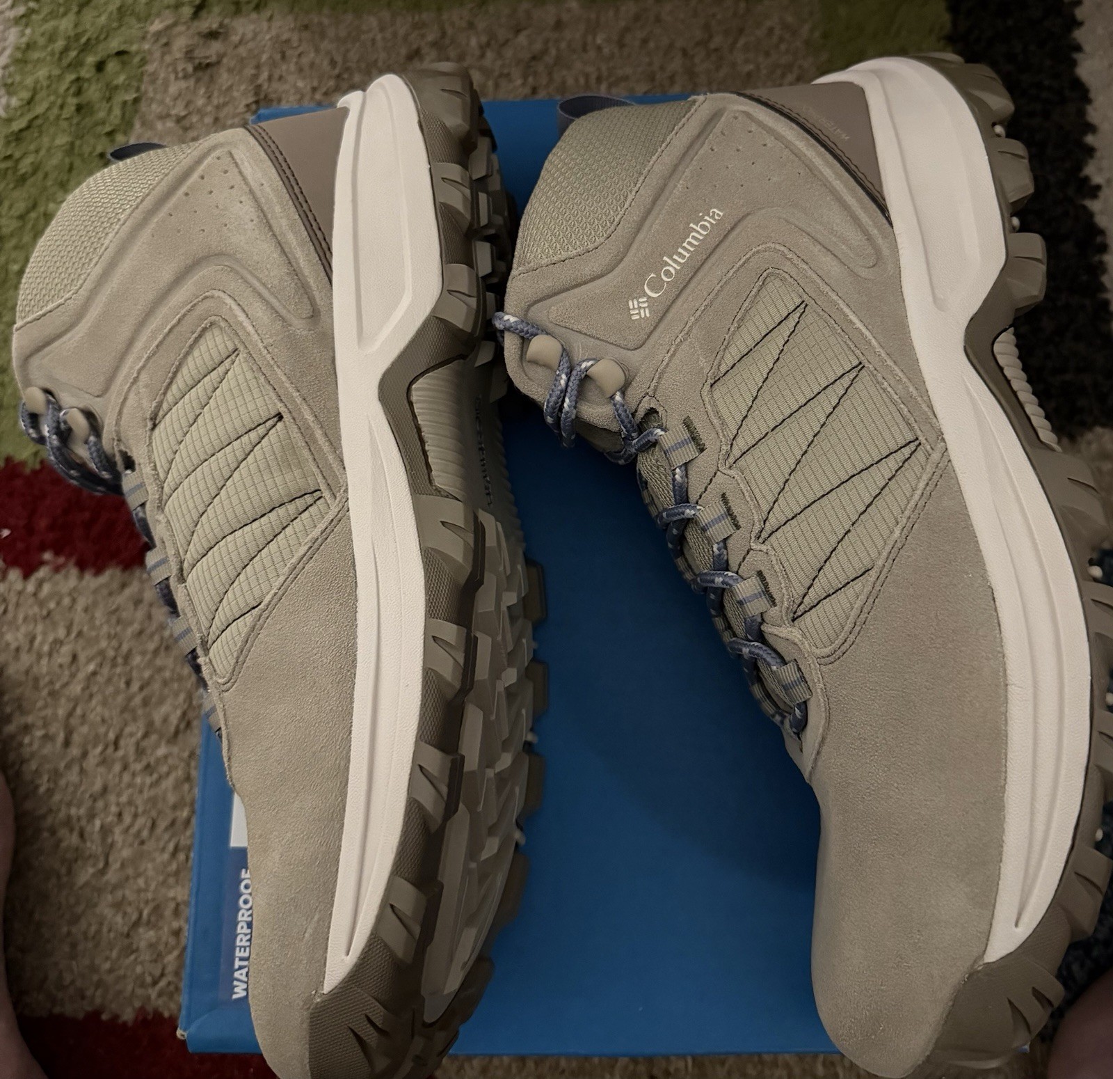 Columbia Women's 12 Transverse Suede- New In Box thumbnail 3