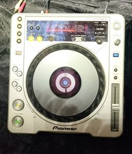 Pioneer CDJ 800 MK2 + Alukoffer Inkl. CD Player
