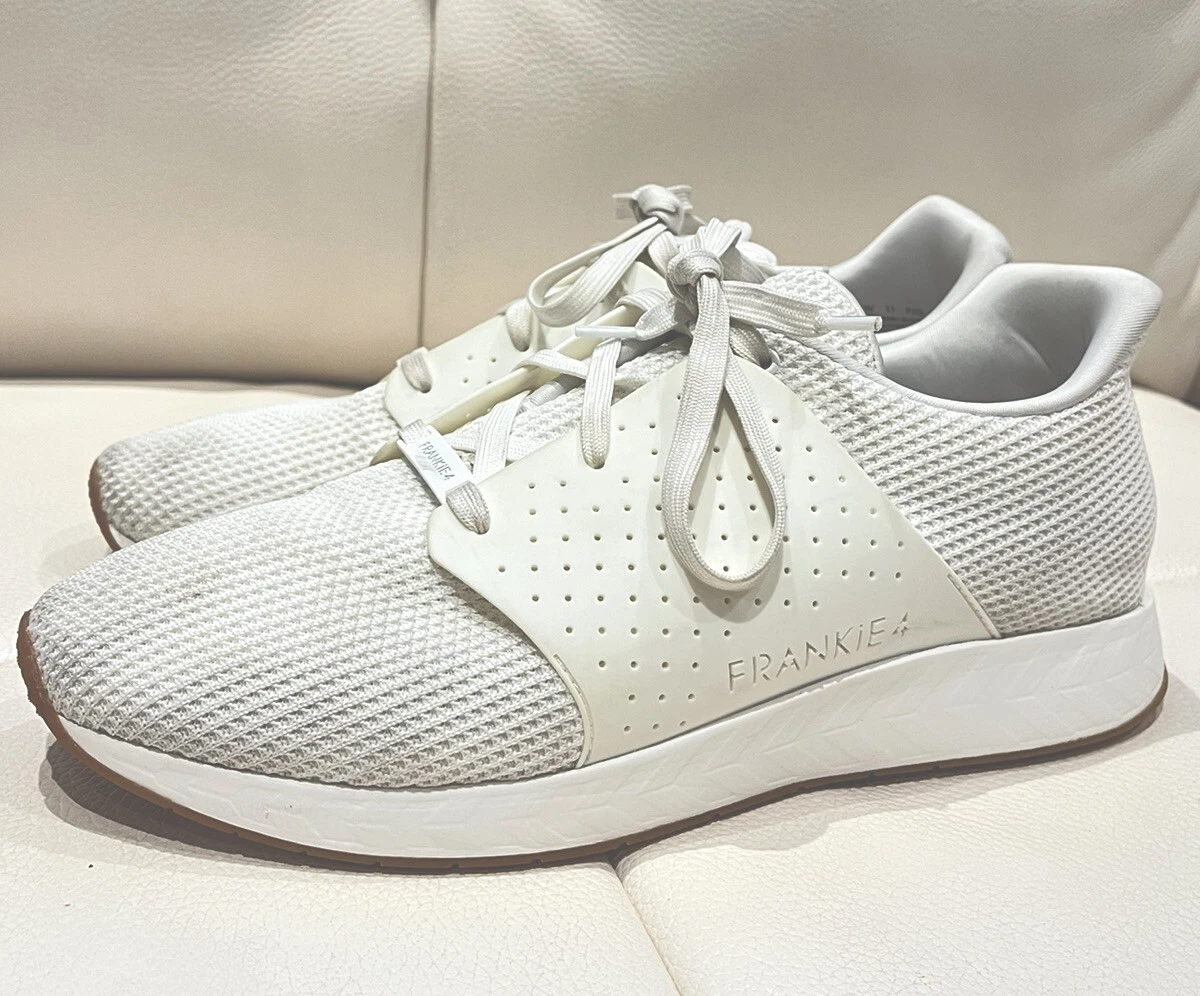 Size 11 shop white shoes