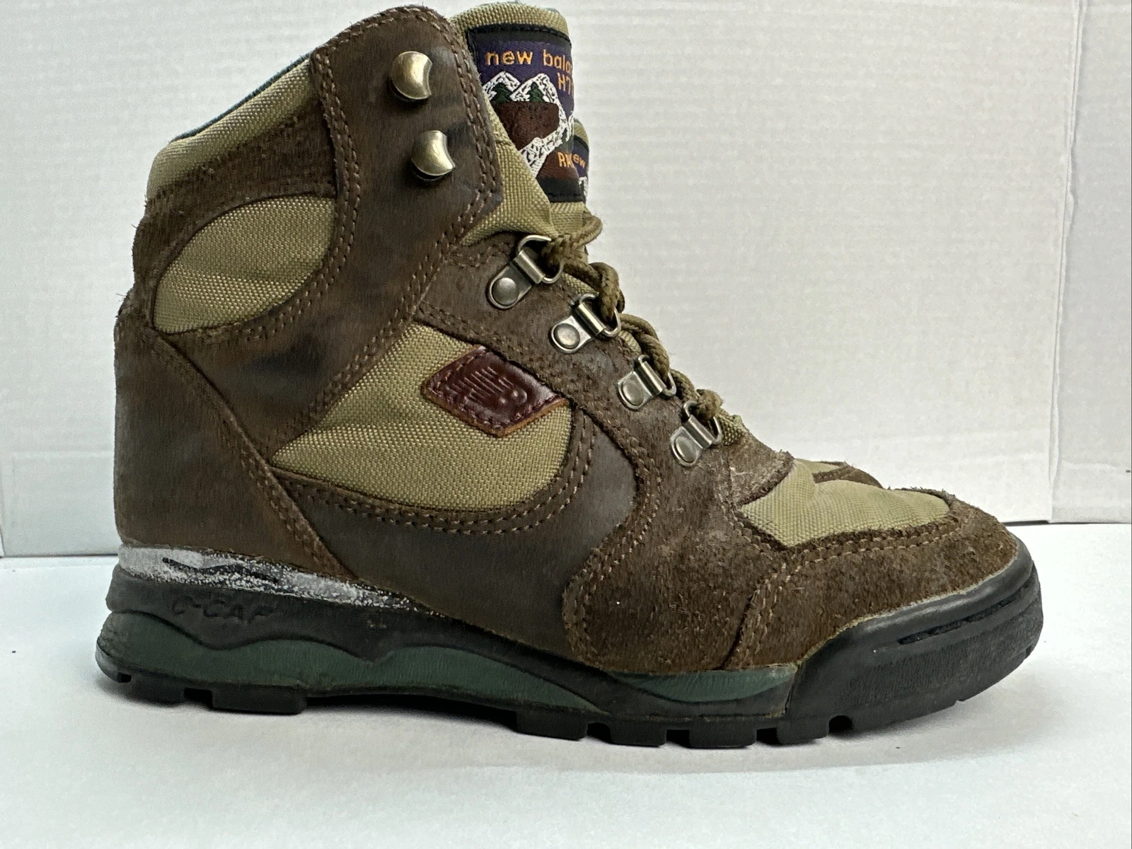 Stivali da trekking vintage New Balance 7 5 da donna marroni Rainier H715 caviglia in pelle