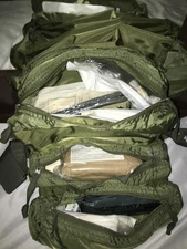G.I. Army Medic Bag, Medical,Instrument and Supply Set w/contents FREE SHIPPING