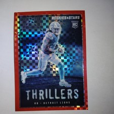 2023 Panini Rookies & Stars - Thrillers Jahmyr Gibbs #TH-11 Red Plaid Prizm (RC)