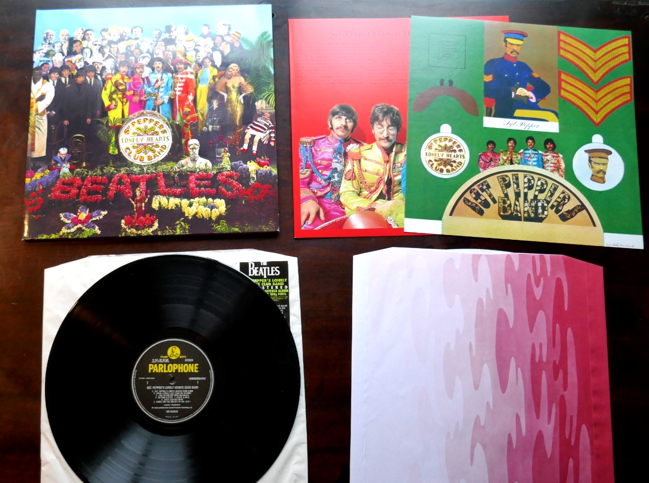 THE BEATLES LP ' SGT PEPPER'S LONELY HEARTS CLUB BAND ' REMASTERED LP - 2012