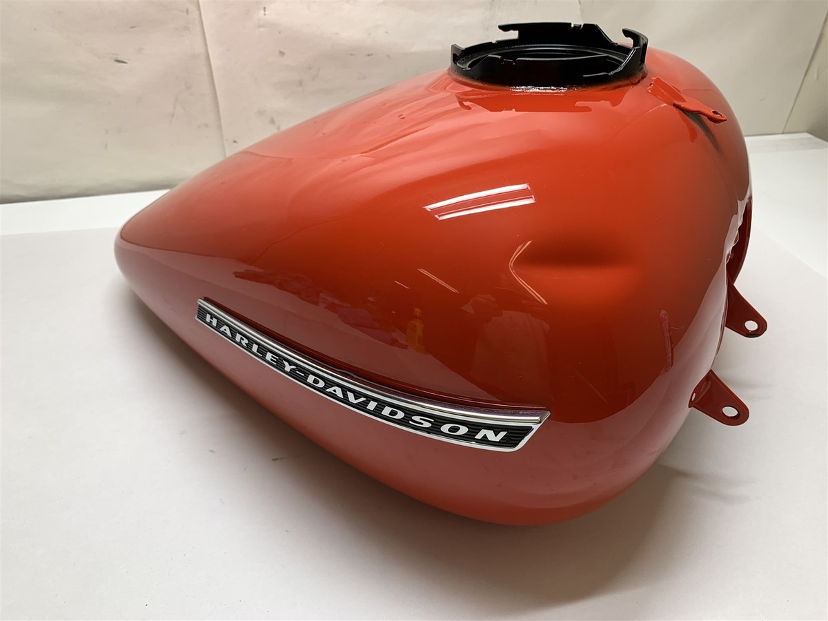 Harley-Davidson 09-23 Touring Street Electra Road Glide Gas Tank