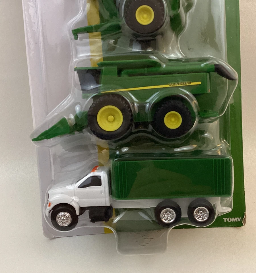 John Deere 4 pc Vehicle Gift Set Construction Farm Vehicles Tomy 2022 LP76864 - Image 4 of 4