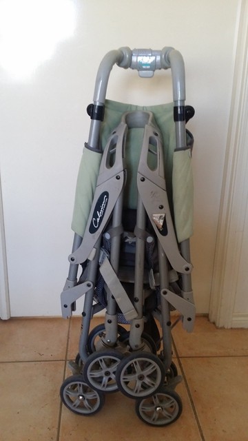 combi folding stroller