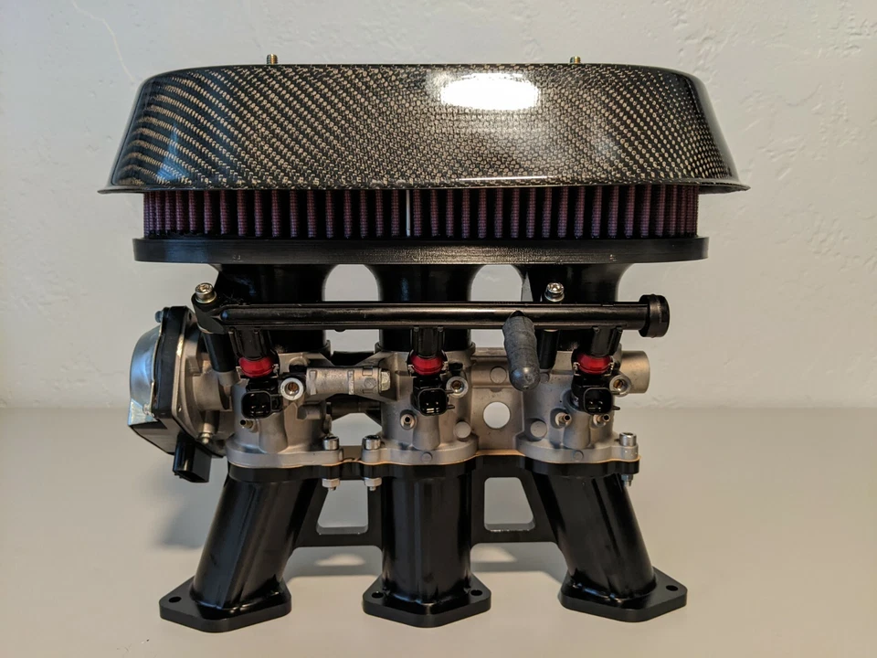 Cuerpo de acelerador individual electrónico ITB refrigerado por aire Porsche 911 inyección de admisión Foto 2 de 4