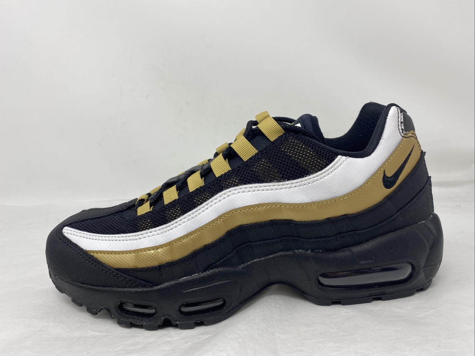 Size 7.5 - Nike Air Max 95 OG Black Gold 2018 for sale online | eBay