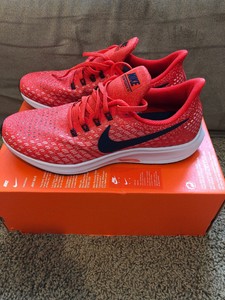 red nike pegasus 35