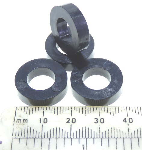 M10 BZP Pan Head Screws 30, 20 or 15mm, spacers 5 or 10mm plus M10 washers. - Picture 23 of 30