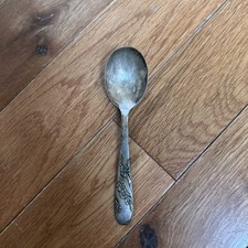 Vintage 1920-30 s Baby Spoon ONEIDA COMMUNITY Tudor Plate: Bridal Wreath Pattern