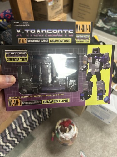 X-Transbots Gravestone MIB Toy Version Transformers Masterpiece